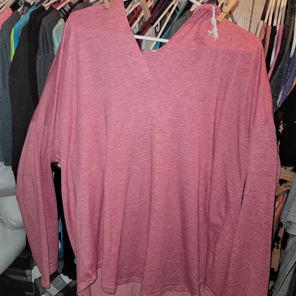 Long sleeve hooded shirt